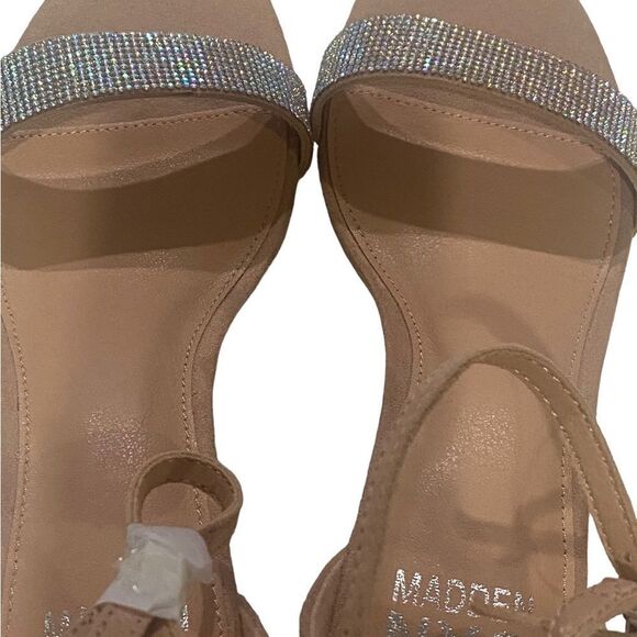 Madden Women’s Blush 2”Block heel Comfort Foam Insole Buckle Sandal NIB Size 8.5 - Picture 3 of 15